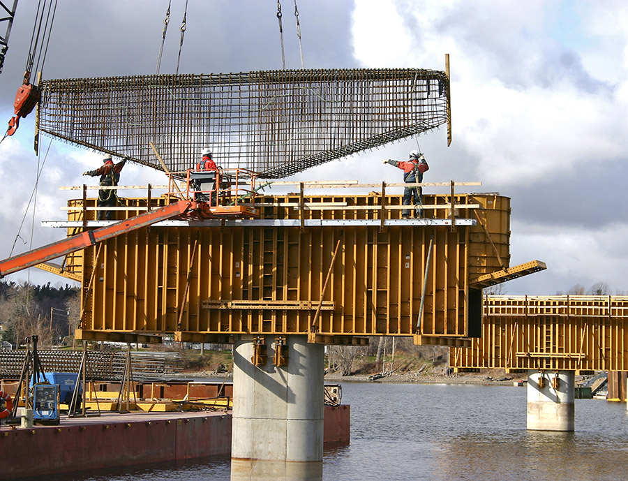 Hoisting pier-cap rebar cage